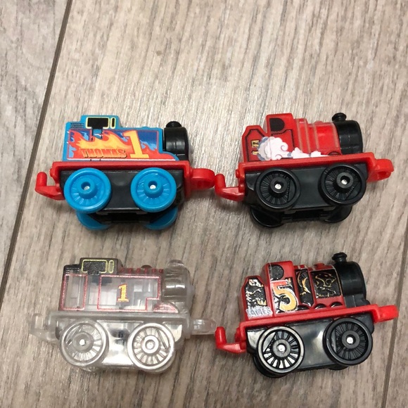 thomas minis james